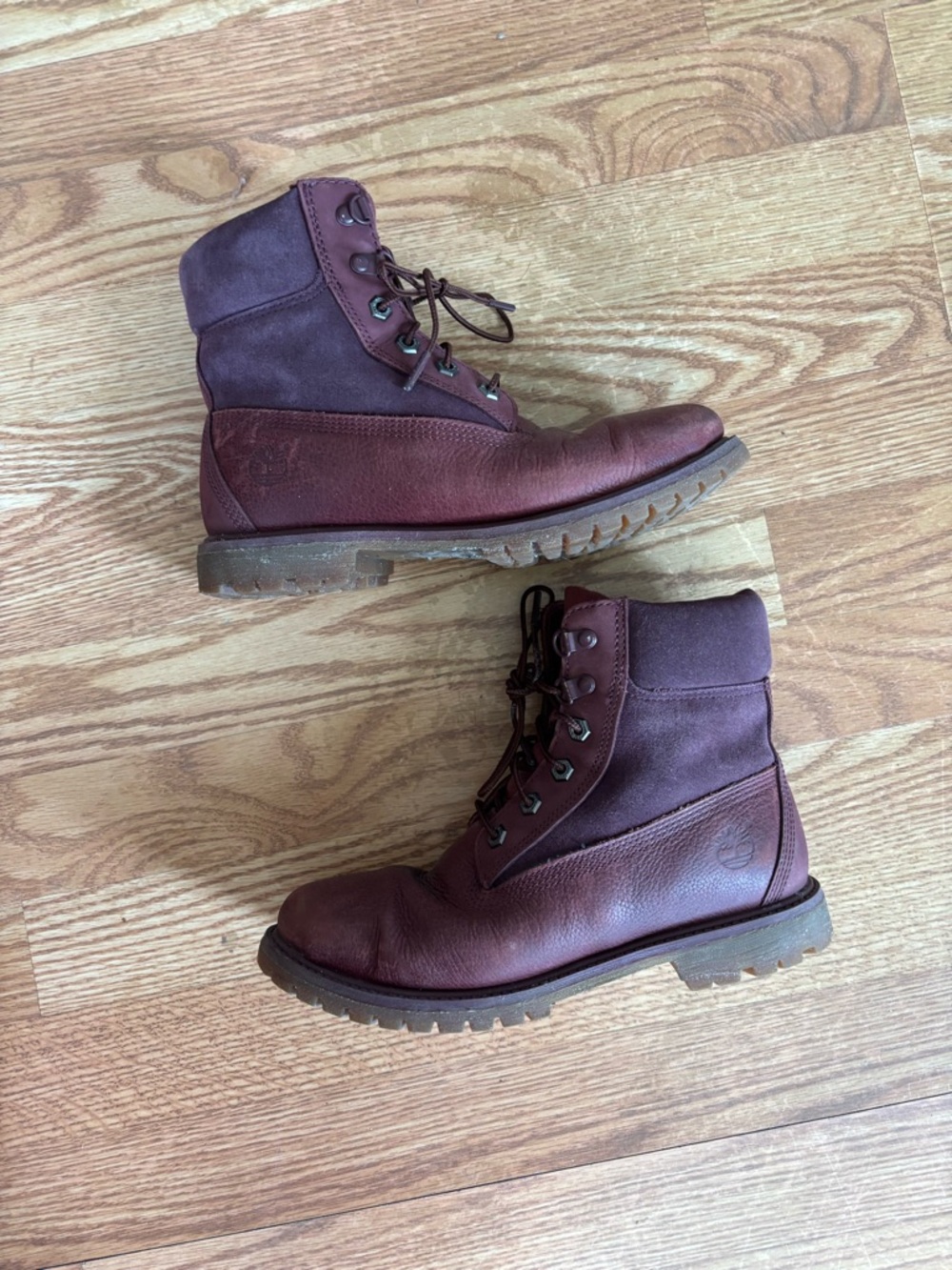Timberland Women’s Waterproof Lace Up Boots Burgundy Oxblood Leather Nubuck Sz 9